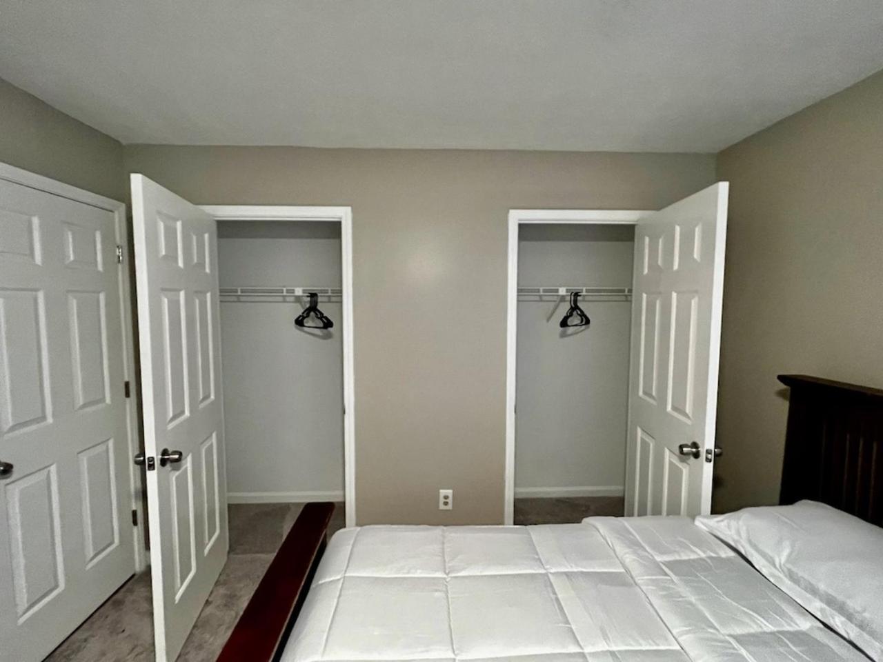Ecstatic Town Home In สโตนเมาน์เทน ภายนอก รูปภาพ